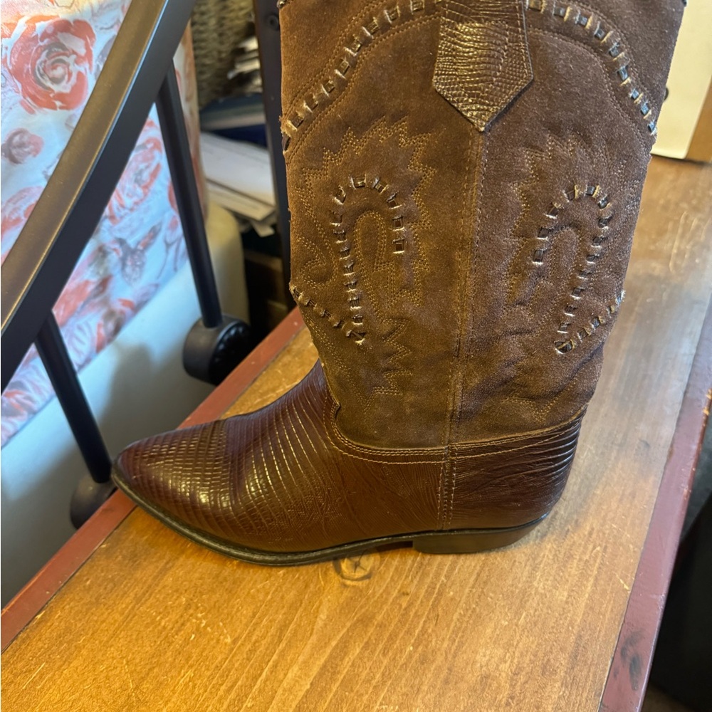 Seychelles Two-Tone Brown Heeled Western Boots - Picture 7 of 16